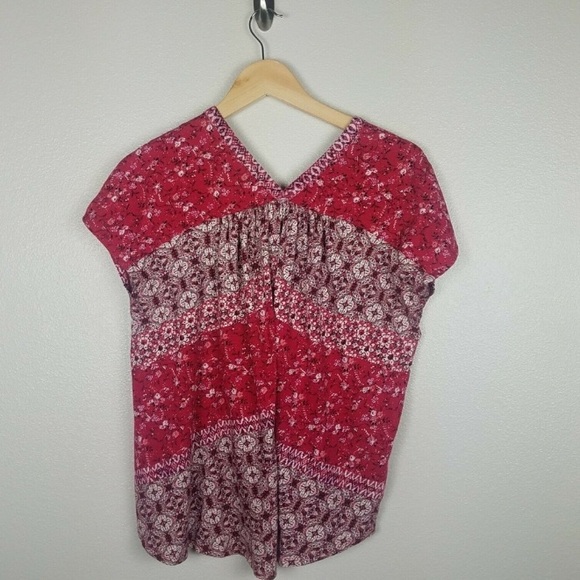 NWT Lucky Brand Bali Ditzy Colorful Red Paisley Printed Henley Short Sleeve Top - Picture 4 of 8